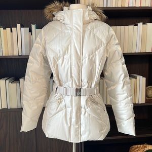 The North Face Belted Puffer Jacket in Shimmer Ivory